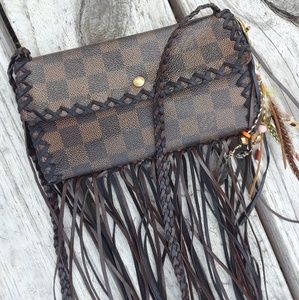 🚫RESERVED🚫 Damier Louis Vuitton fringed wallet